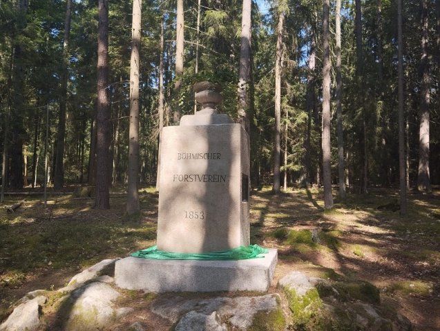 Odhalení pomníku České lesnické jednoty